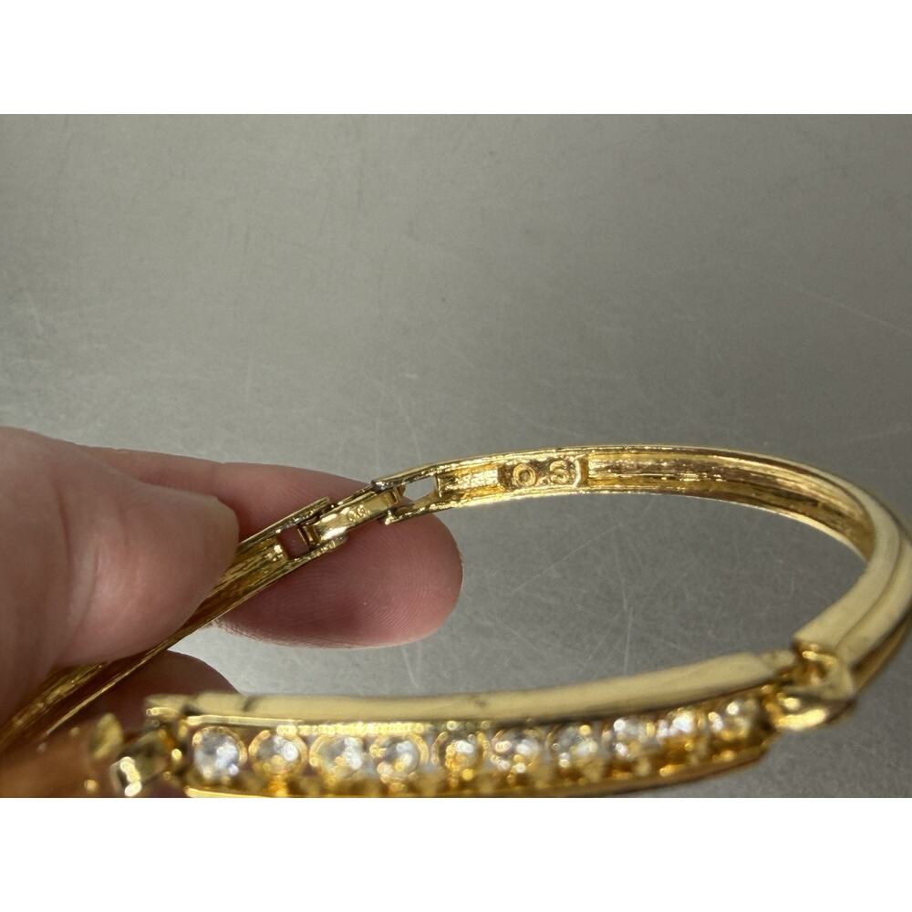 Rhinestone Bracelet Gold Tone Marked O.S. Clasp Minimalist Glam - Picture 3 of 4